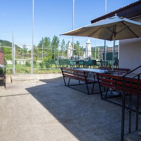 Motel Aris Meridian Piatra Neamţ Buitenkant foto